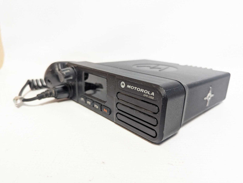 Motorola XPR 5350 Mobile Radios UHF With Microphones,  AAM28QPC9KA1AN READ $