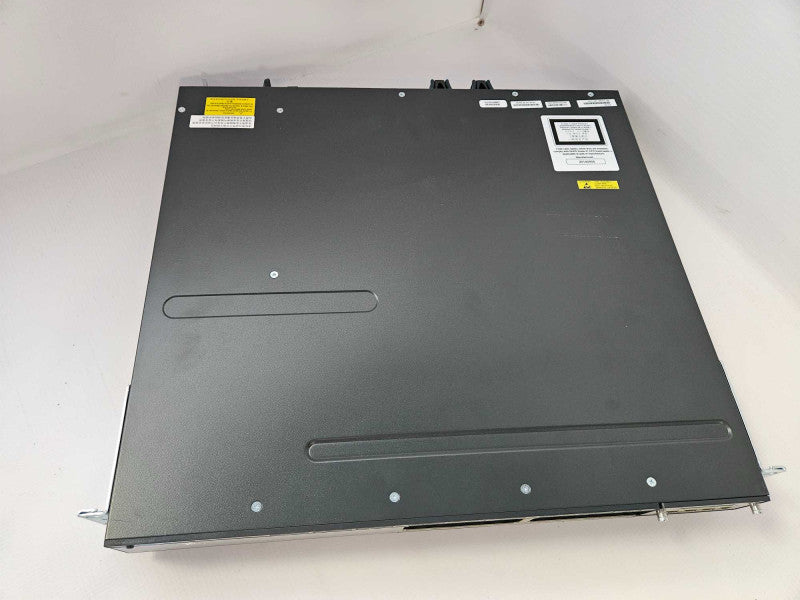 WS-C3750X-24P-S V06 Cisco Catalyst 3750X PoE+ 24 Port Gigabit Ethernet Switch )