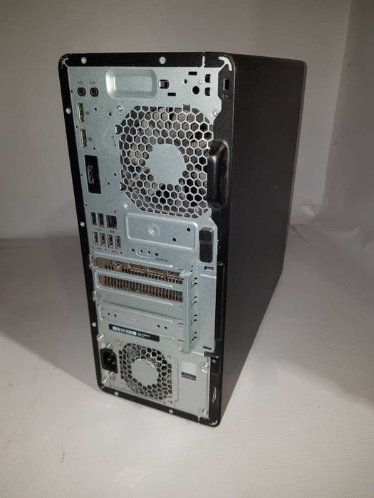 HP  Z1 Entry Tower G5 - Intel i7-9700k @ 3.60 GHZ 32GB DDR4 RX580 Vcard