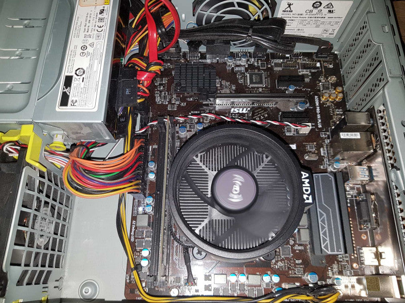 Custom PC - AMD Ryzen 3 2200G @ 3.50 GHZ With Radeon Vega Graphics, 8GB DDR4