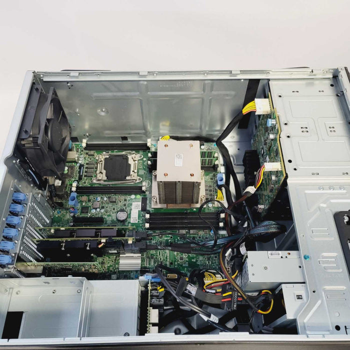 Dell PowerEdge T430 XEON E5-2630 v3 2.40GHZ 32GB RAM PERC H330 + H730P 2x PSU =