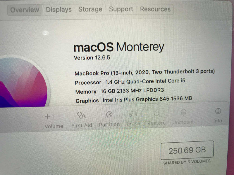 MacBook Pro 2020 (A2289) 13\\", i5 @ 1.4GHz, 16GB DDR3, 250GB SSD Q