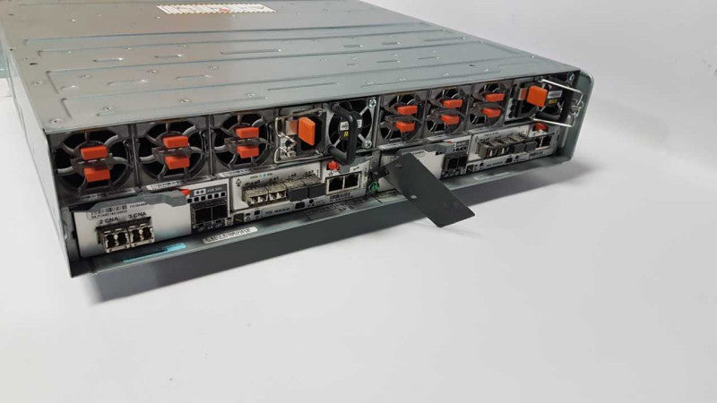 EMC BPE25 25-Bay 2.5\\" Storage Array with 2x PSU / 2x ctrl 6gbps  #