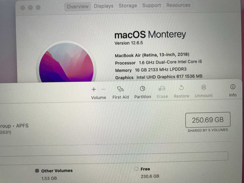 MacBook Air 2018 Retina (A1932) i5-8210Y, 16GB DDR3, 250GB SSD **READ**