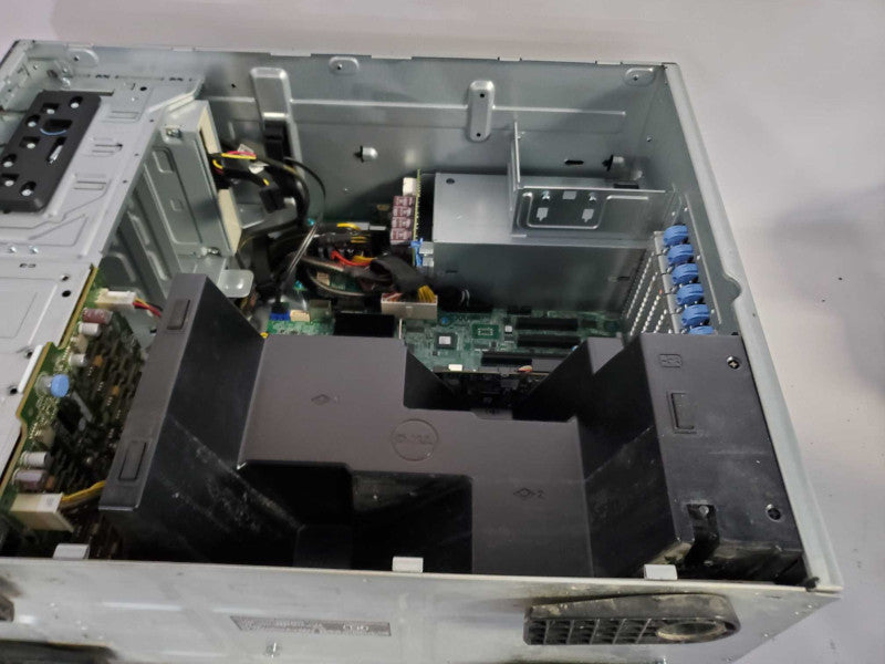 Dell PowerEdge T320 Xeon E5-2403 @ 1.8GHz 24GB DDR3 16x 2.5\\" No HDD H710 (