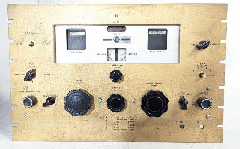 Vintage AR-77 AR-77-E Communication Receiver