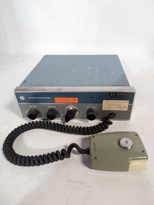 Vintage PYE Westminster W15 AM Radio READ