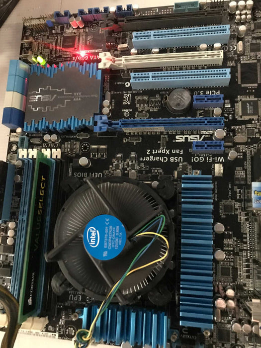 ASUS P8Z77-V PRO LGA 1155 motherboard  Intel Z77 HDMI SATA 6Gb/s USB 3.0 ATX