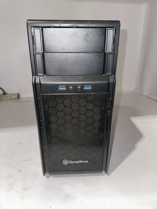 Custom PC Intel i5-6400 @ 2.70GHz 8GB Ram (DDR4 2133MHz)