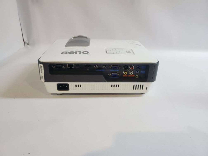 BenQ MW817ST Projector Ultra Short Throw 3000 LUMENS HD 1080p HDMI