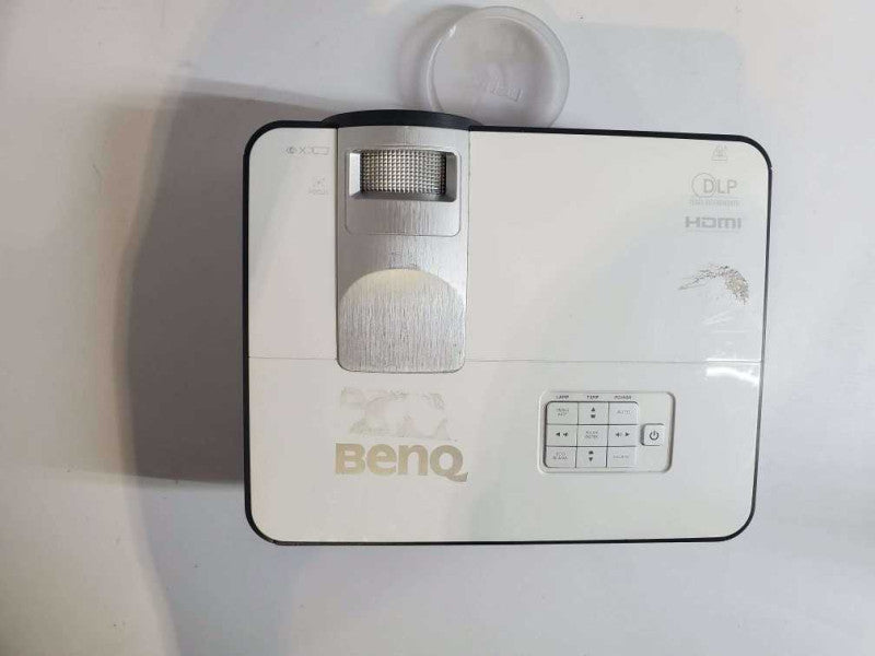 BenQ MW817ST Projector Ultra Short Throw 3000 LUMENS HD 1080p HDMI