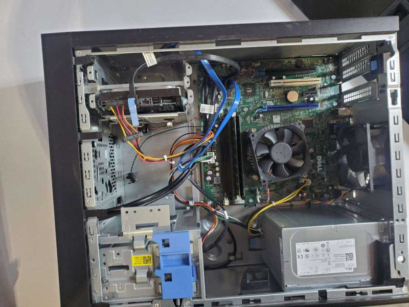 Dell Precision T1700 Xeon E3-1270 v3 3.5GHz 16GB, 500GB, i7-4770 @3.40Ghz
