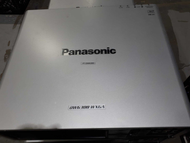 Panasonic Projector PT-D6300 XGA- See notes Q&