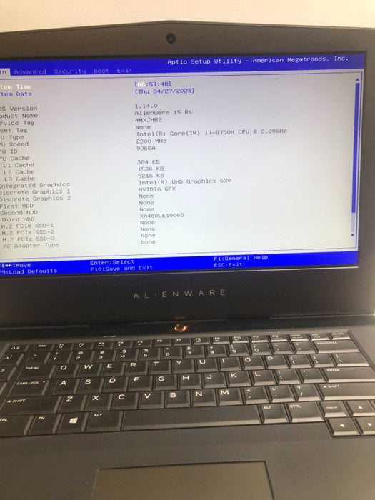 Alienware  15 R4. intel i7-8750h @ 2.20Ghz / 16GB Ram / 480GB Sata ssd.