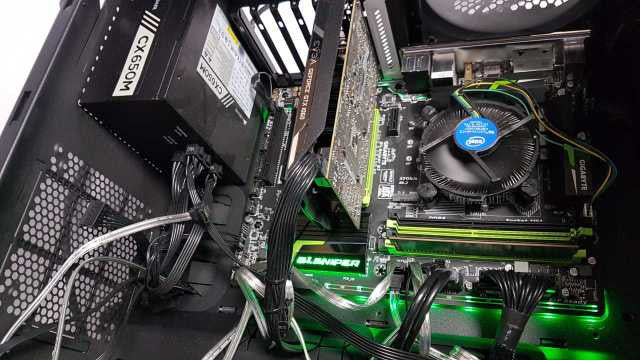 Custom PC i7-6700 @ 3.40ghz / 16gb ram / gtx 1060 / Gigabyte G1 sniper B7 #