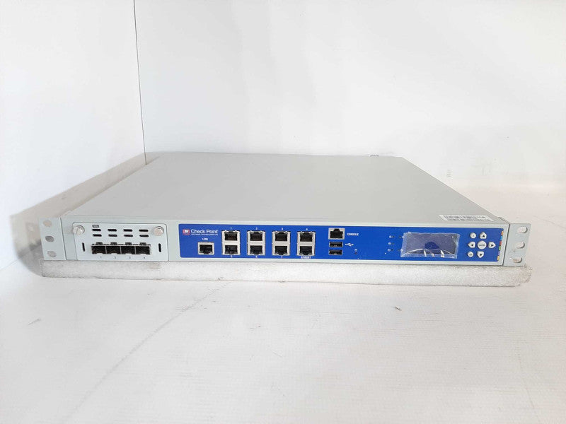 Checkpoint 12200 8-Port 1Gbit + 2-Port 10Gbit Security Appliance Firewall $