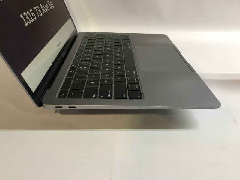 MacBook Air 2018 Retina (A1932) i5-8210Y, 16GB DDR3, 250GB SSD **READ*