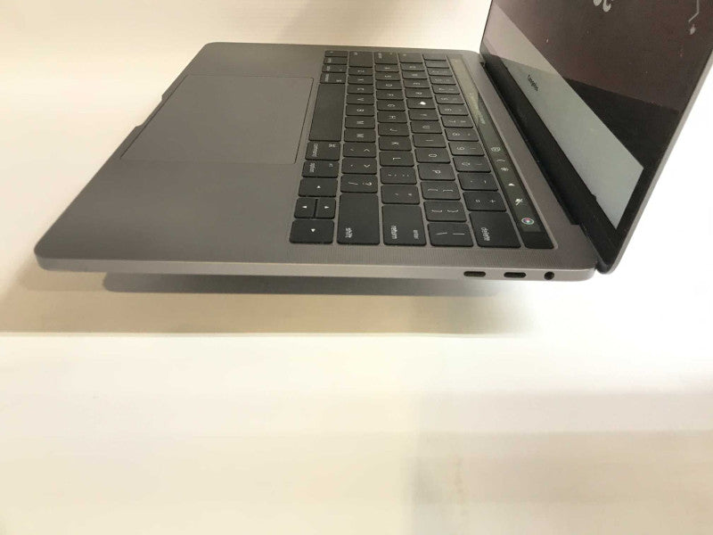 MacBook Pro 2016 (A1706) 13\\" i7-6267U, 8GB DDR3, 250GB SSD