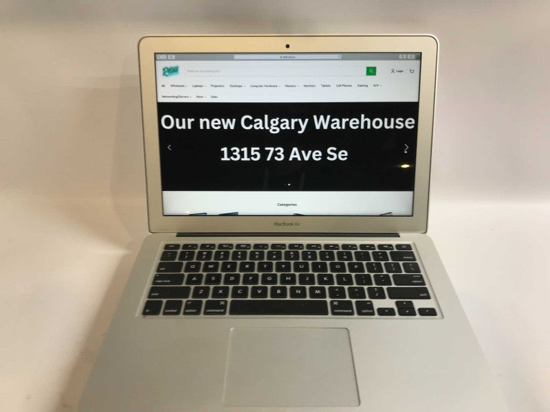 MacBook Air 2017 13\\" i5-5650U, 8GB DDR3, 120GB SSD Q