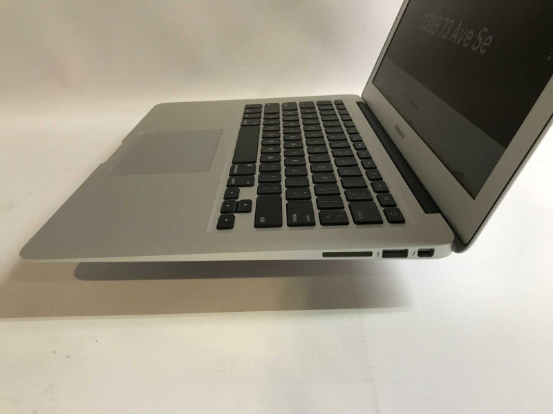 MacBook Air 2017 13\\" i5-5650U, 8GB DDR3, 120GB SSD Q
