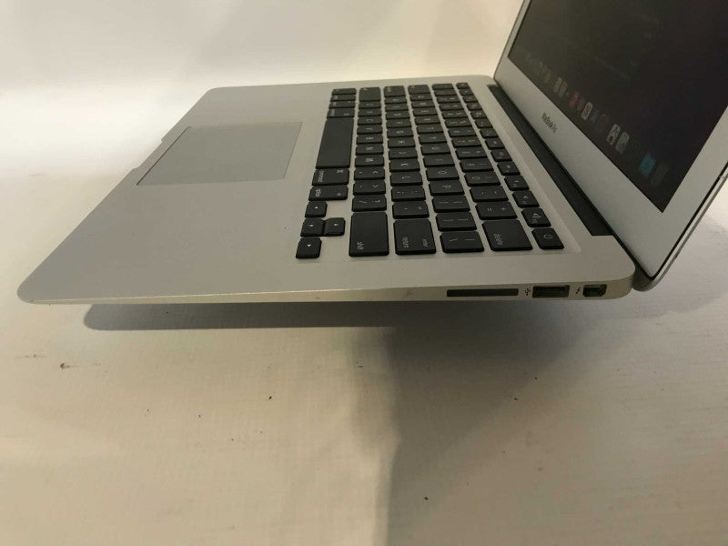 MacBook Air 2017 13\\" i5-5350U, 8GB DDR3, 250GB SSD