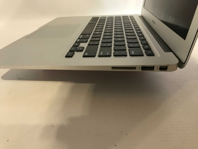 MacBook Air 2017 13\\" i7-5650U, 8GB DDR3, 120GB SSD