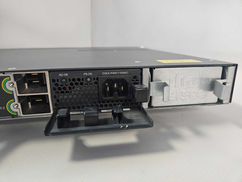 CISCO WS-C3750X-48P-S V02 Catalyst 3750-X PoE + 1x PSU )
