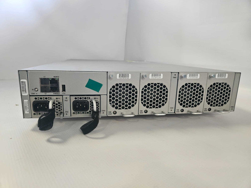Cisco Nexus N5K-C5596 48 Port 10Gb SFP 2U Manage Fibre Channel Switch *READ* )