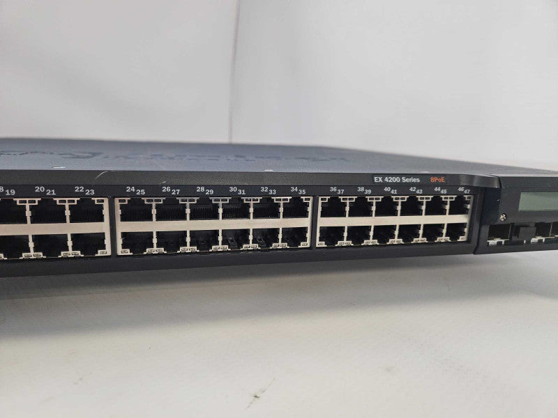 Juniper Networks EX4200-48T 48-Port Gigabit Ethernet Switch Q)