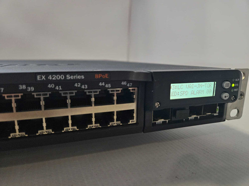 Juniper Networks EX4200-48T 48-Port Gigabit Ethernet Switch Q)