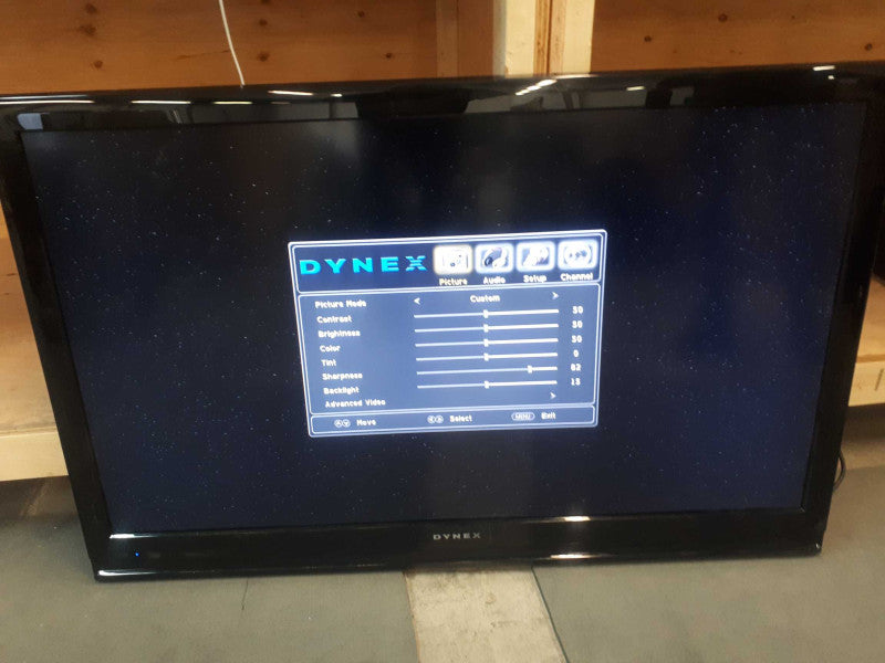 Dynex  46\\" LCD TV DX46L150A1 &