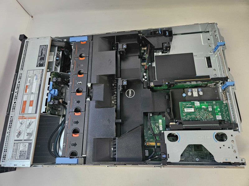 Dell PowerEdge R730 2x Xeon E5-2640 V4 @ 2.40GHz 64GB DDR4 2x PSU NO RAID )