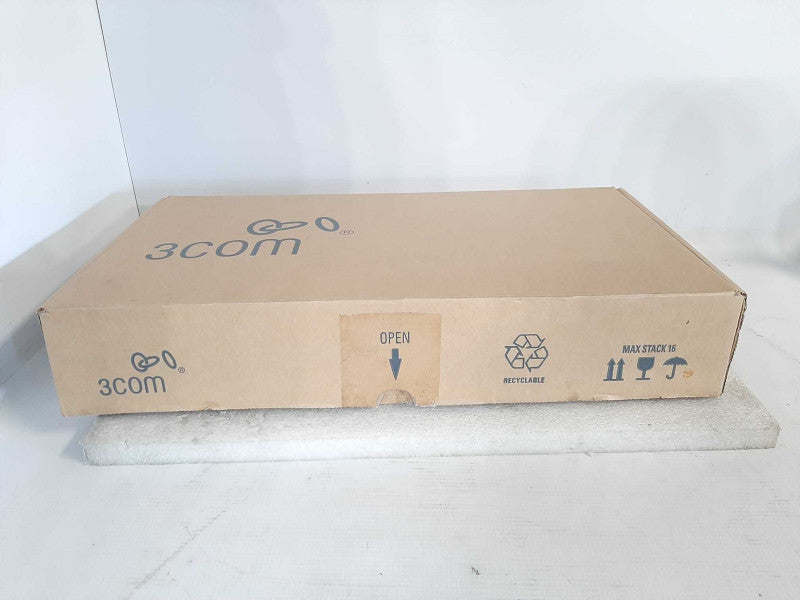3Com 3CBLUG16 Baseline 16-Port Gigabit Unmanaged Module Switch 2816 Brand New $