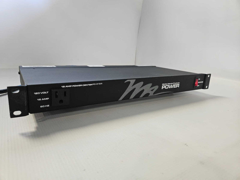 Middle Atlantic PD-915R- 9 Outlet 15 Amp Power Center )