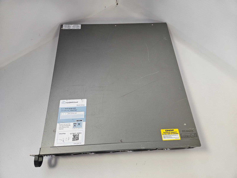 QNAP TS-453U Network Attached Storage 4 x 3.5\\" HDD Caddies NO HDDs )
