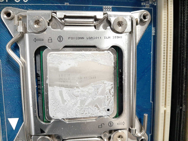 HP Z820 Workstation 2x E5-2680 READ $