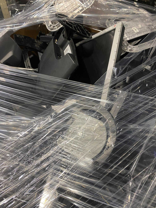 x1800 Monitors 17-19\\" As-Is