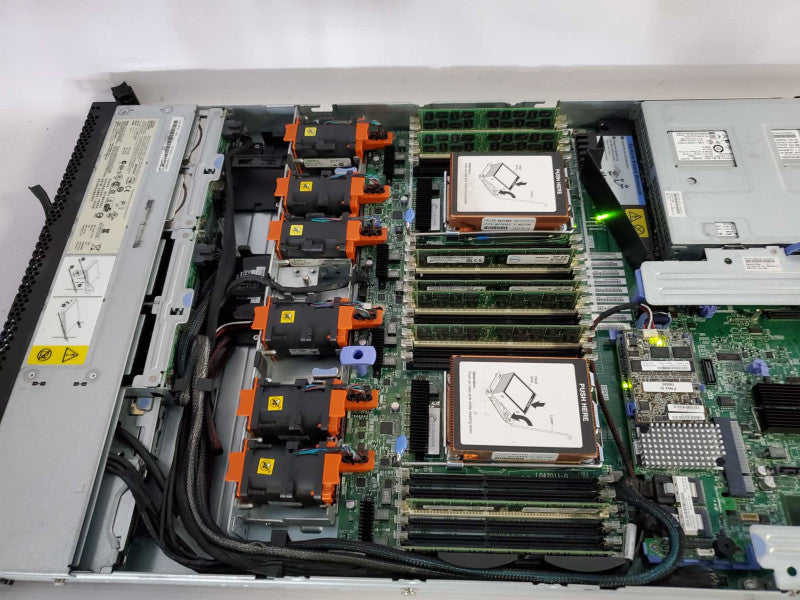 IBM System x3550 M4 2x Xeon E5-2680 @ 2.7GHz 128GB DDR3 8x 2.5\\'\\' No HDD (