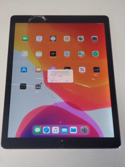 Apple iPad Pro 12.9\\" A1584 128GB Storage (READ) |