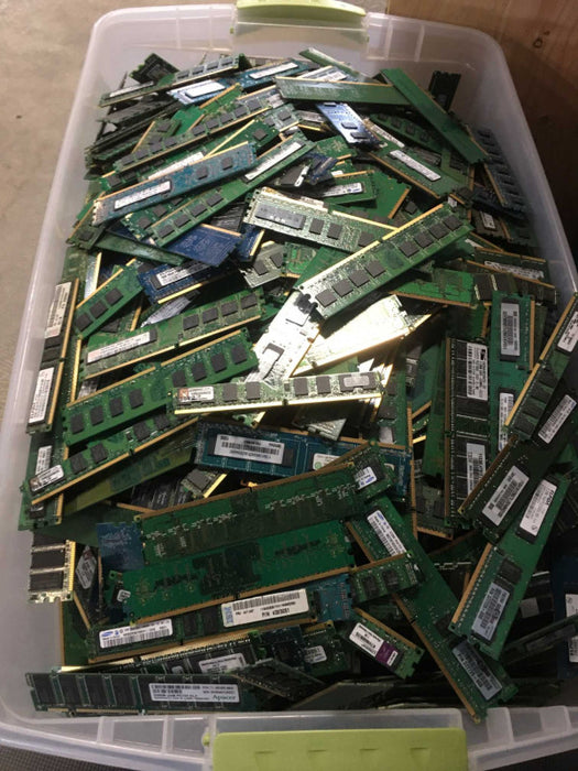 83.7  lb SCRAP RAM no heat sink - Mixed ddr / ddr2 / ddr3 / UNTESTED