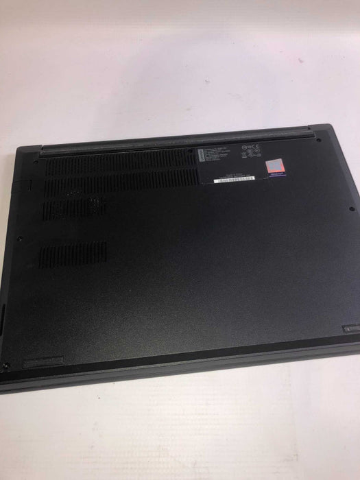Lenovo ThinkPad E14 i5-10210U @ 1.60GHz / 8GB Ram / 512GB ssd