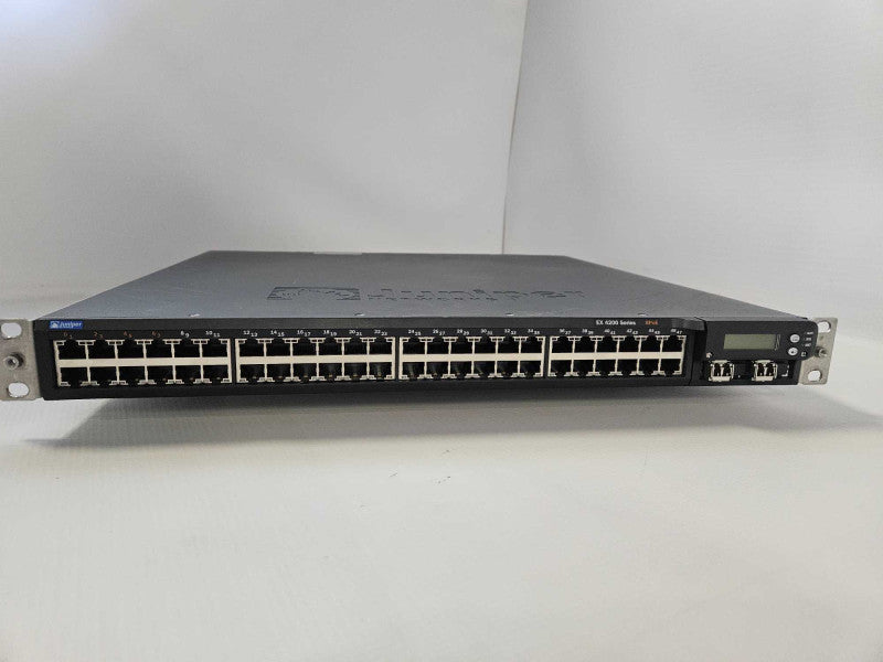 Juniper Networks EX4200-48T 48-Port Gigabit Ethernet Switch Q)