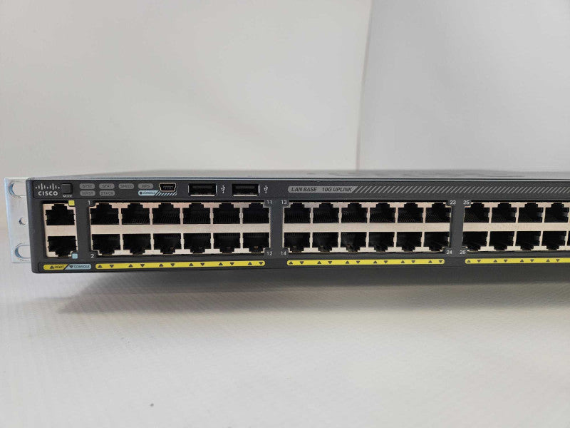 Cisco Catalyst WS-C2960X-48TD-L, 2 x 10G SFP+ )
