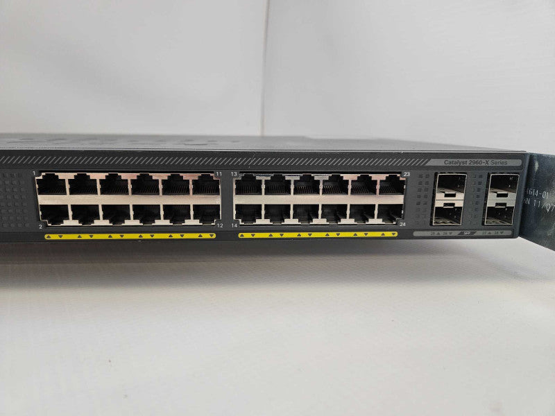 Cisco WS-C2960X-24TS-L 24 port 10/100/1000 & 4 SFP 1U LAN Network Switch  )