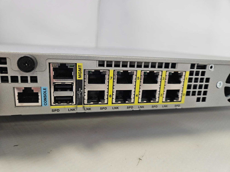 Cisco ASA 5525-X 8-Port Firewall Adaptive Security Appliance *READ* Q)