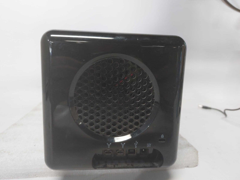 Data Robotics Inc. Drobo DR04D-D 4-Bay Storage Array