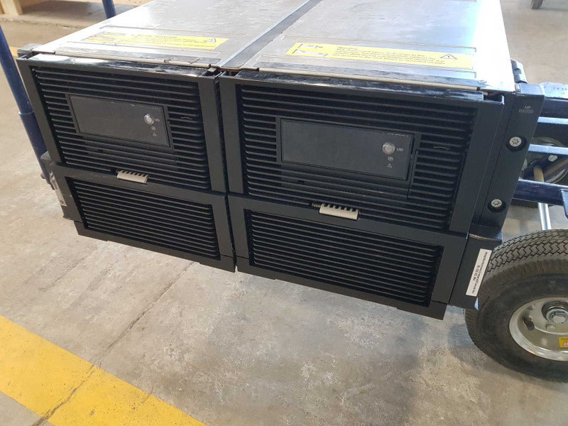 HP Storageworks D6000 Array - No Drives included - No Caddies - 2x shelves Q#