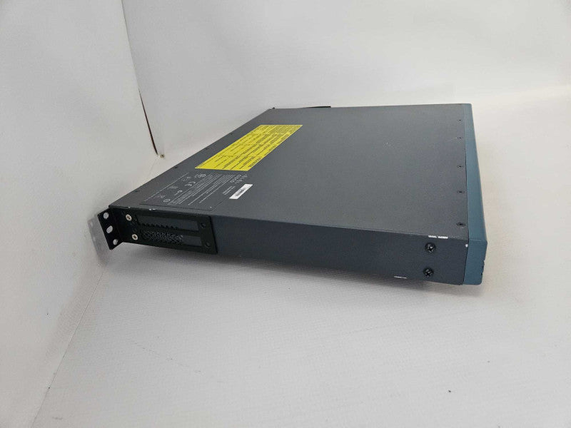 Cisco ASA 5550-BUN-K9 4GB/256M + 4GE-SSM Adaptive Security Q)