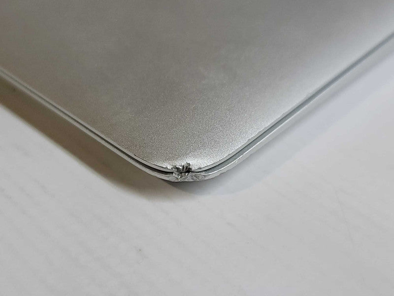 MacBook Air 2015 13\\" i5-5250U, 4GB DDR3, 250GB SSD