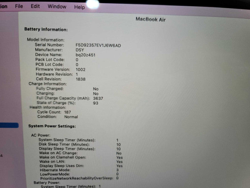 MacBook Air 2019 13\\" i5-8210Y, 8GB DDR3, 120GB SSD **keyboard wear